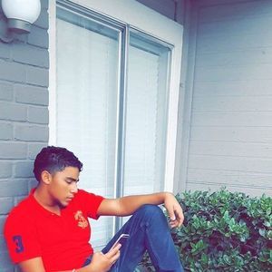 Meet your Posher, Ismael